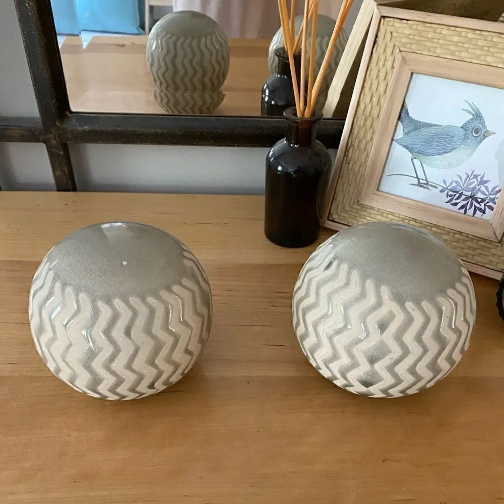 Pier 1 Ceramic Cylinder Ball Decor